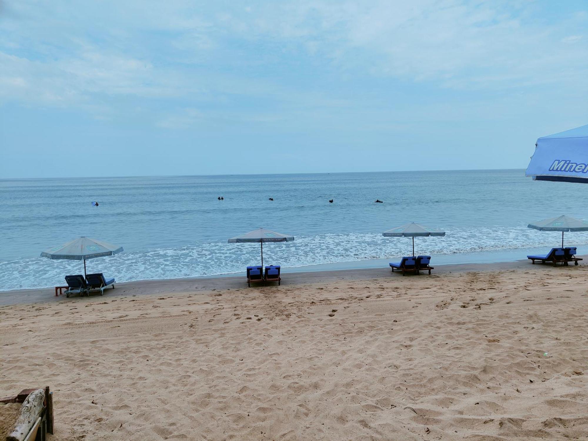 Berlian Inn Kuta Beach Esterno foto