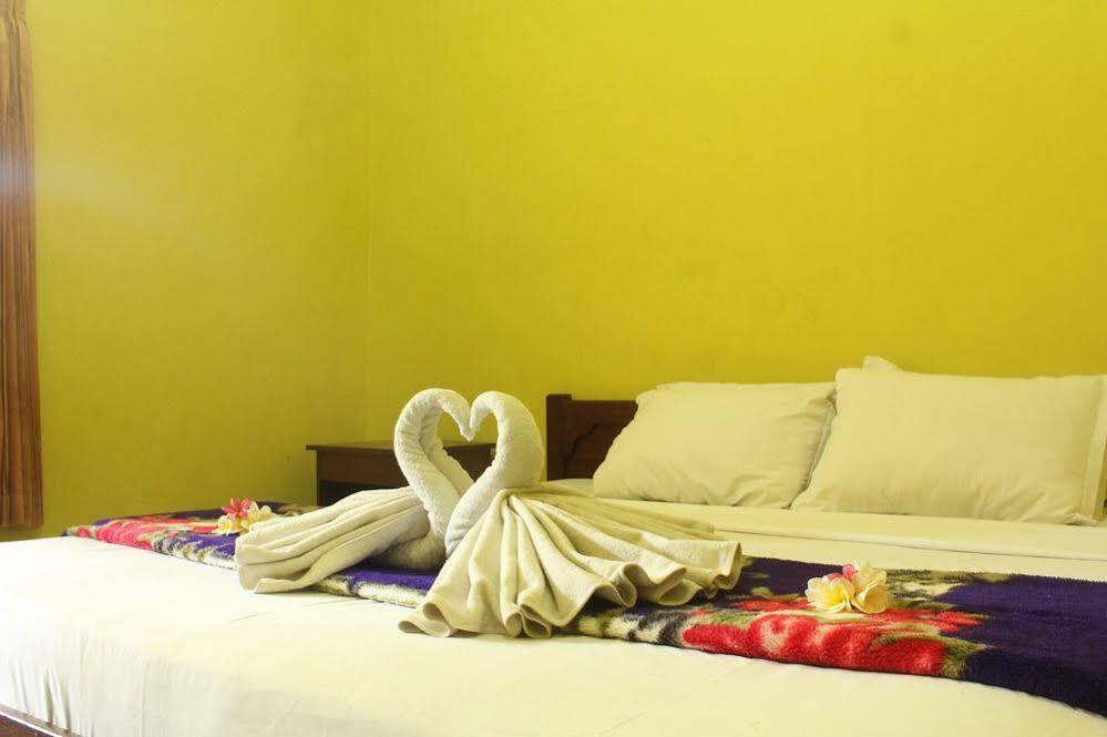Berlian Inn Kuta Beach Esterno foto